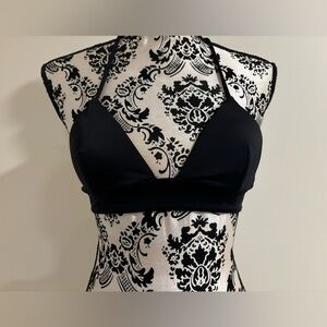 Victoria’s Secret Bathing Suit Top​​​​​​​​​​​​​​